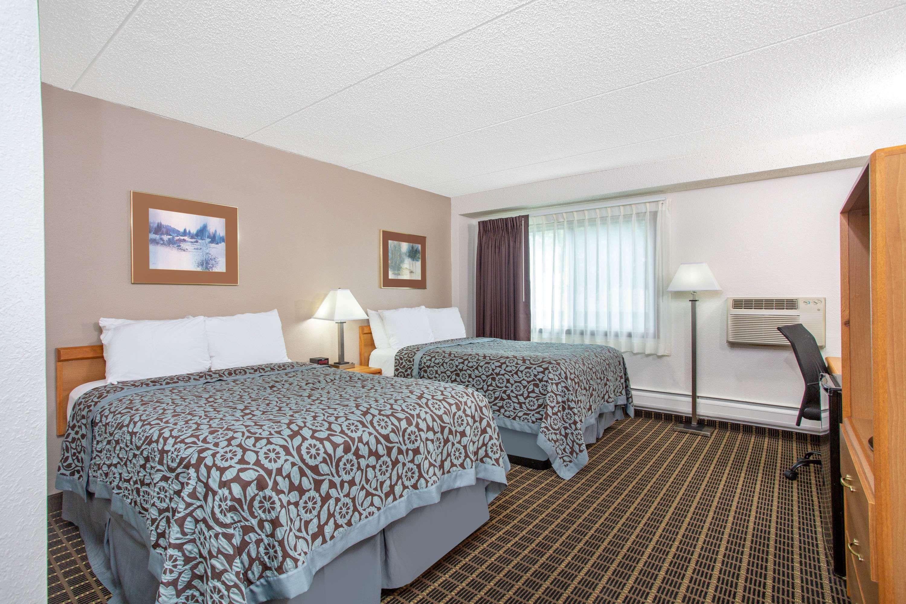 Days Inn By Wyndham Fond Du Lac Exteriér fotografie